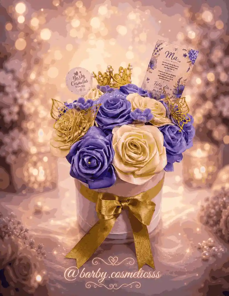 Caja De Rosas De Tela ,mariposas Y Corona