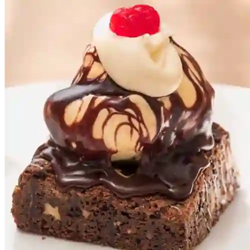 Brownie con Helado