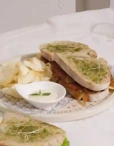 Sandwich Tocineta
