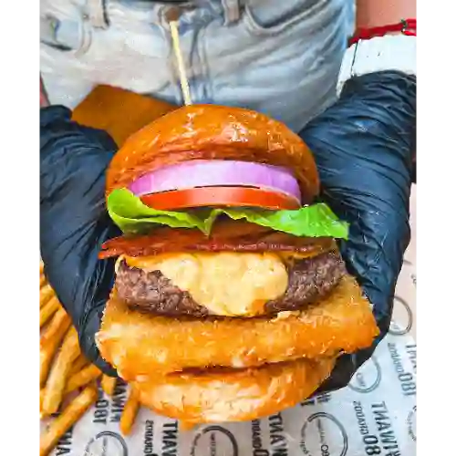 Burger Crunchy Chesse + Papa Francesa