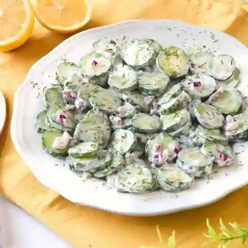 Ensalada de atún y pepino