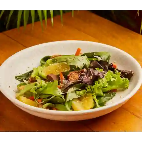 Ensalada de Chicharrón
