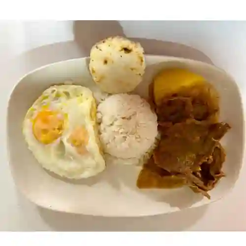 Combo Bistec a Caballo