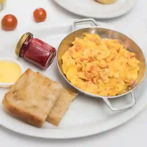 HUEVOS FRITOS