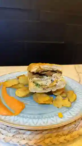 Sándwich de Pollo con Champiñones