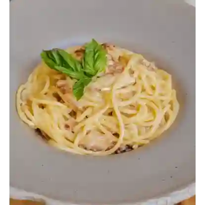 Espaguetis a la Carbonara