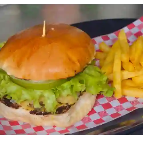 Hamburguesa de Pollo y Papas