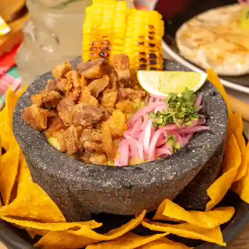 Molcajete de poca madre