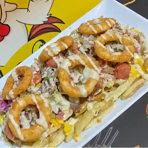 Salchipapas Cebolluditas