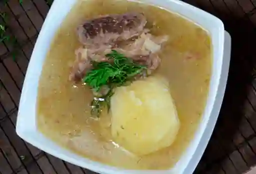 Caldo de Costilla