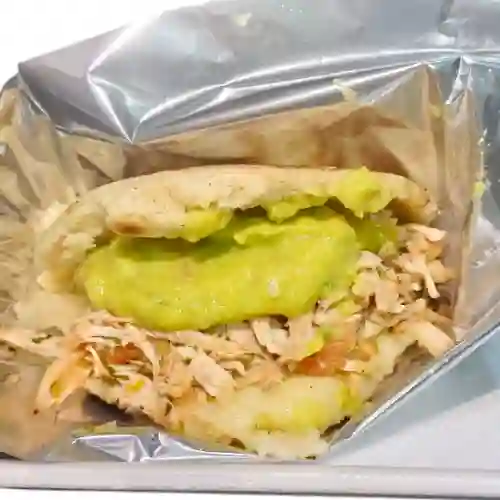 Arepas Rellenas con Pollo