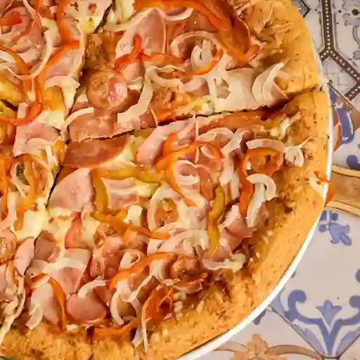 Pizza super carnes