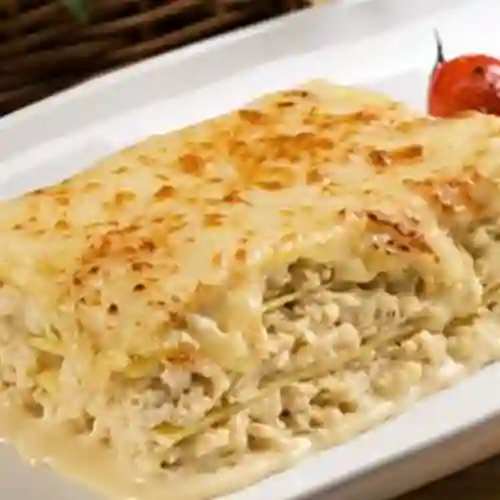 Lasagna de Pollo Bechamel + Francesa