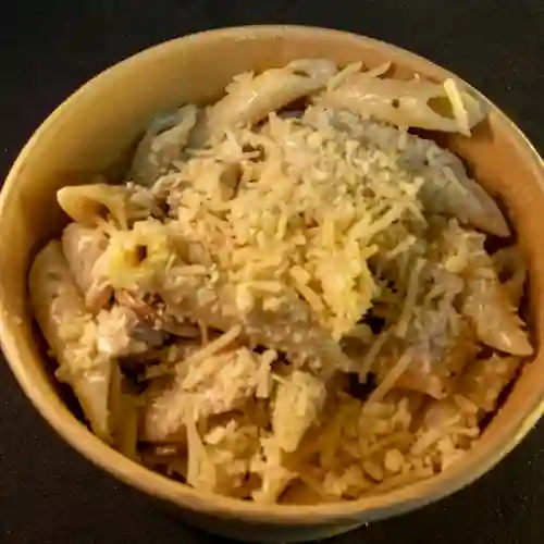 2 Pastas Porción Agrandada y Bebida