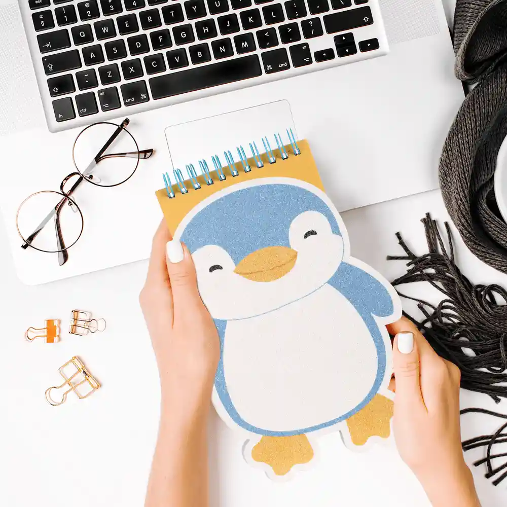 Miniso Cuaderno de Espiral Pingüino Penguin Series