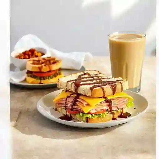 Combo Sandwich + Granizado De Cafe De 16 Oz