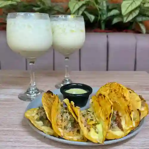 Tacos + 2 Limonada de Coco
