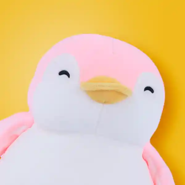 Peluche Pingüino Rosa Serie Mini Family Miniso