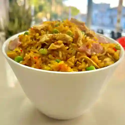 Arroz con Pollo