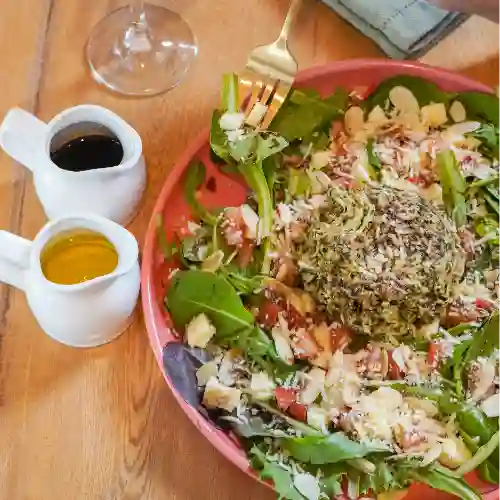 Ensalada Pollo Cremoso Al Pesto