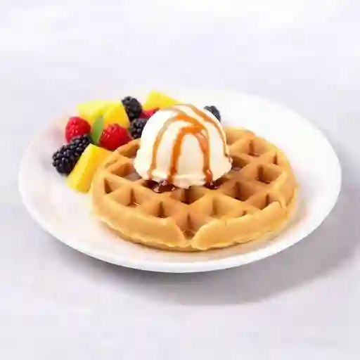 Waffle de Pandebono con Fruta y Helado