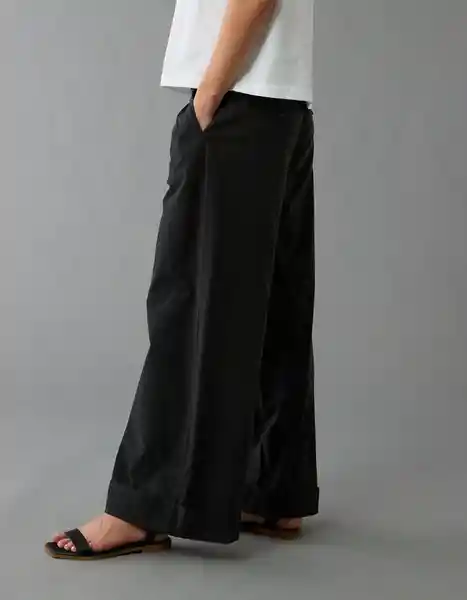 Pantalón Mujer Negro Talla: 8 SHORT 5451001 American Eagle