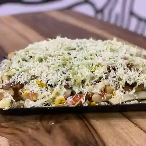 Salchipapa butifarrra