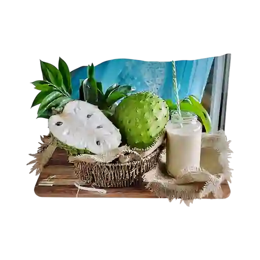 Jugo de Leche y Guanábana 16 Oz