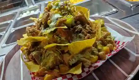 Combo salchipapa infarto + bebida