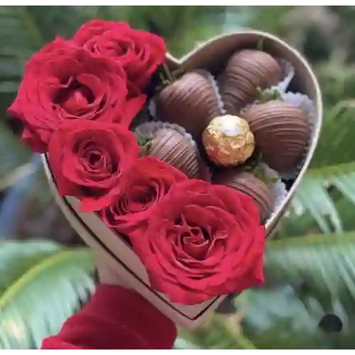 Rosas y Fresas Choco