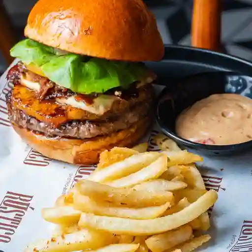 Hamburguesa de la casa