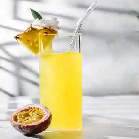 Jugo de Piña-maracuyá