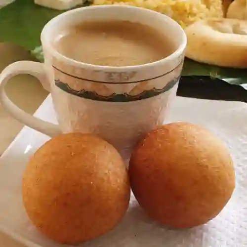 Chocolate con Buñuelos