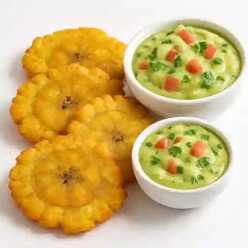 Plátanos verdes fritos y aplastados