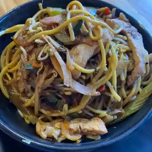 Combo Pasta Chow Mein