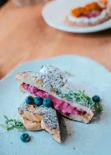 Tostada Francesa de Arandanos