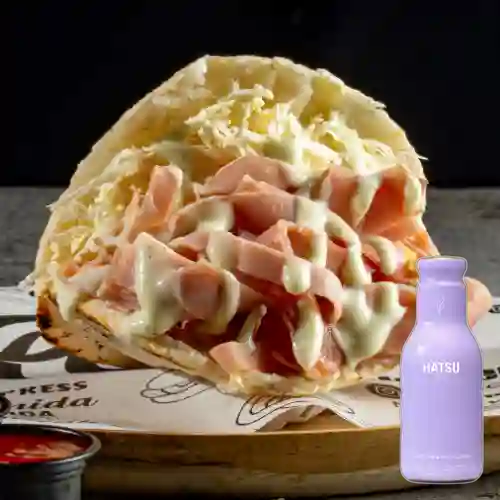 Combo Arepa Jamón Queso + Te Hatsu Lila 400 ml