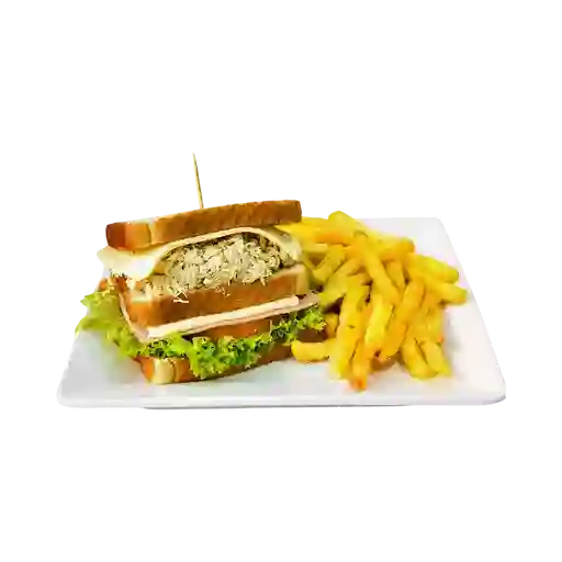 Sándwich Mixto con Papas a la Francesa