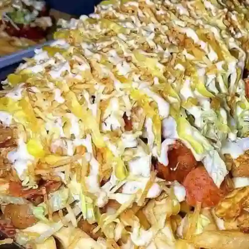 Salchipapa Sencilla + Perro Caliente