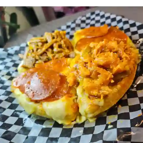 Waffle Pizza Mixto