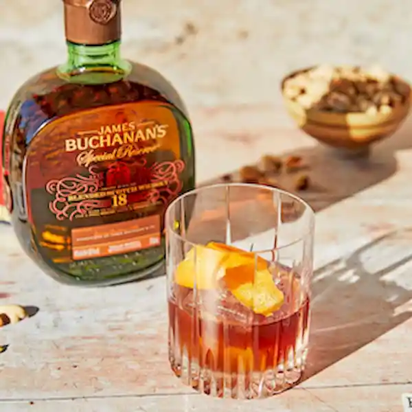 Buchanan's Reserve 18 años 750ML