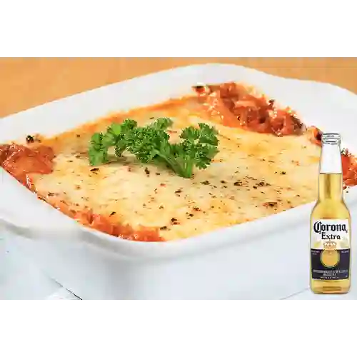 Combo Lasaña Bolognesa + Corona 350 ml