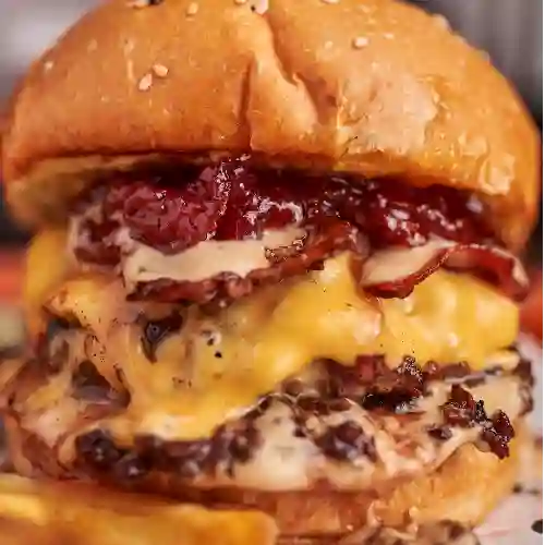 Quiñami Burger + Papas