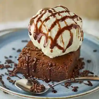 Brownie con helado