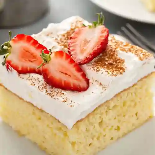 Porción de Tres Leches