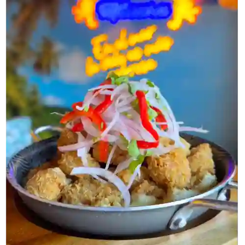 Ceviche de Mariscos Fritos