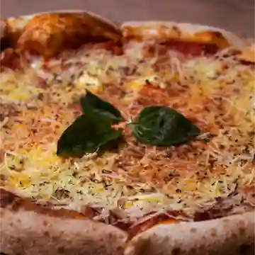 Pizza Personal Cuatro Quesos