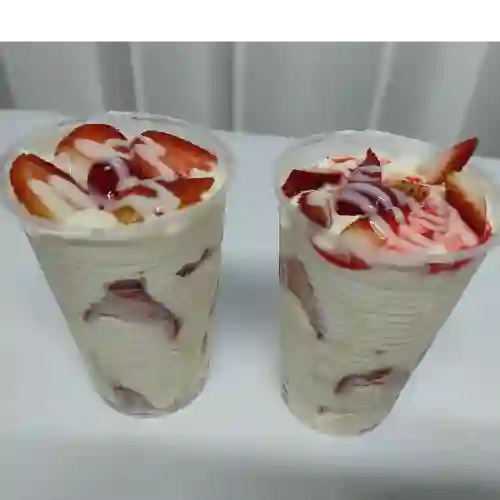 Fresas con Crema 12 Onzas