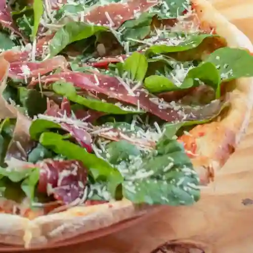 Pizza Prosciutto y Rugula