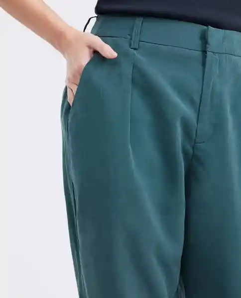 Pantalón Sartorial Verde Nafta Ultra Oscuro 8 Chevignon